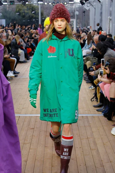 Look 73